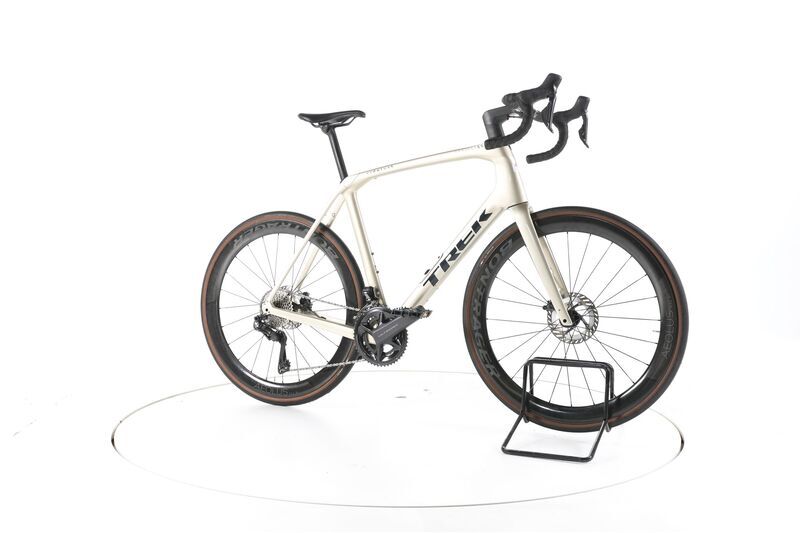 Trek Domane SLR 7 Project One 2024 | beige | 28" | 58 cm 1