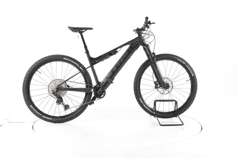 Trek E-Caliber 9.6 Gen 1 2021 | black | 29" | L | < 500 km, image 1 of 5