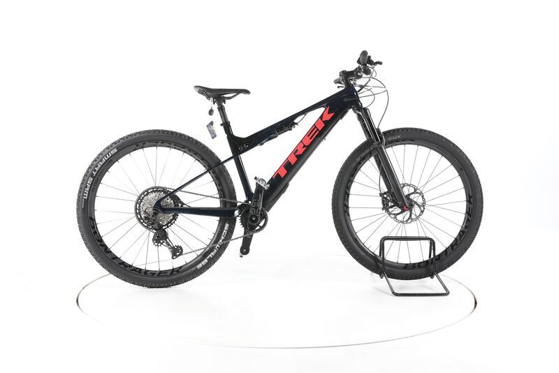 Trek E-Caliber 9.8 XT 2022 | preto | 29" | L | < 500 km, image 1 of 5
