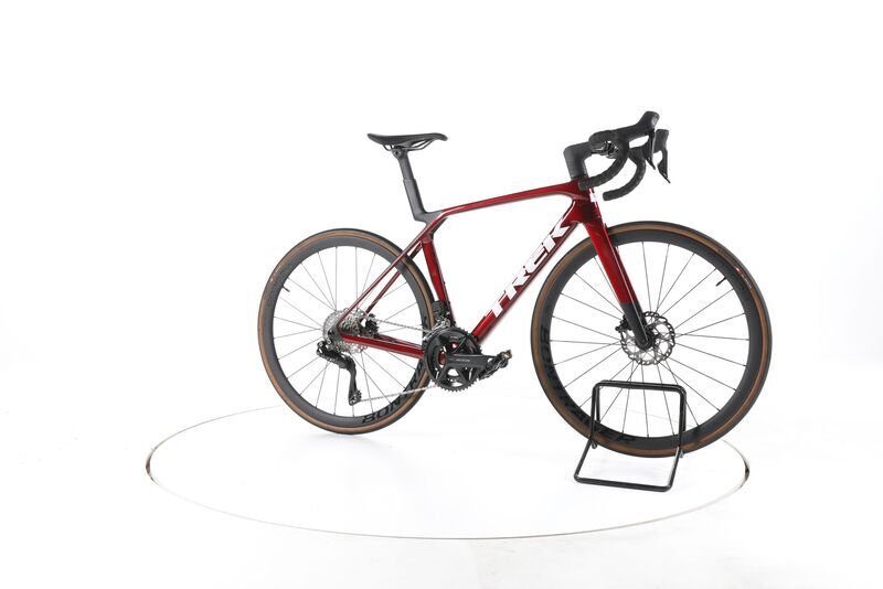 Trek Madone SL 6 Gen 8 2024 | červená | 28" | M, image 2 of 5