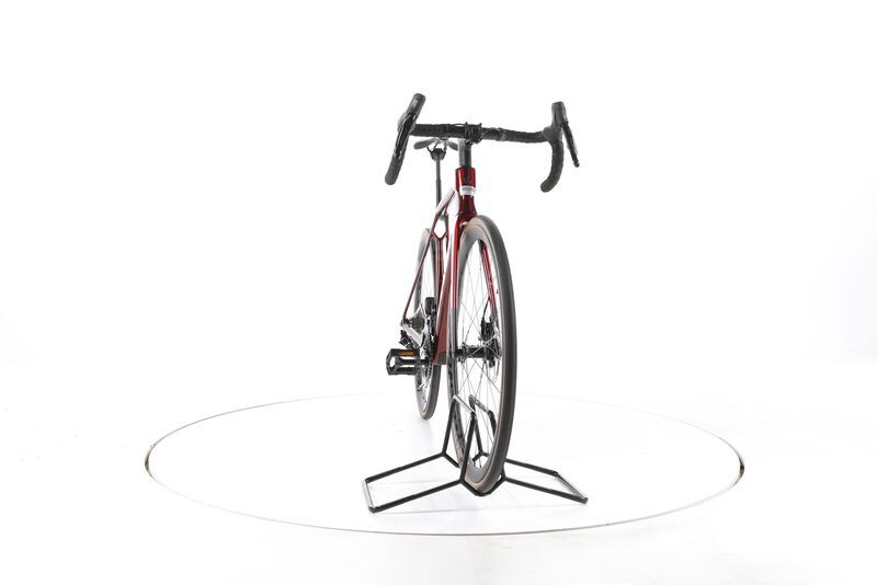 Trek Madone SL 6 Gen 8 2024 | červená | 28" | M, image 4 of 5