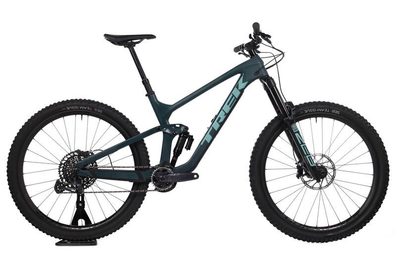 Trek Slash 9.8 (2023) | Diamant | grün | 29" | L 1