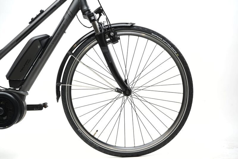 Triumph E-Cloud Plus 4 (2022) | Step-Through | black | 28" | 50 cm | < 100 km 5