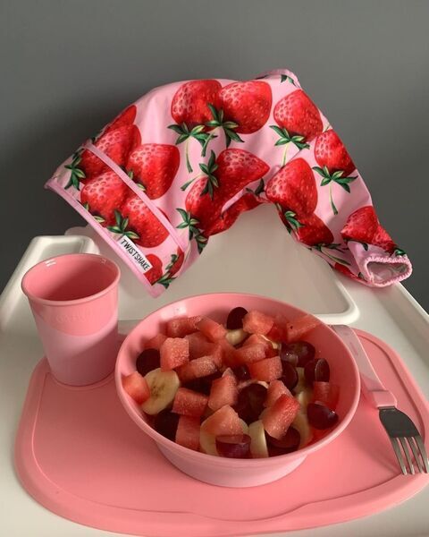 Twistshake Click-Mat + Platte | Anti-Rutsch-Geschirrset for Babys | pink 3