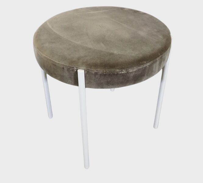 Verner Panton Series 430 stool velvet Taupe | Taupe, image 1 of 4