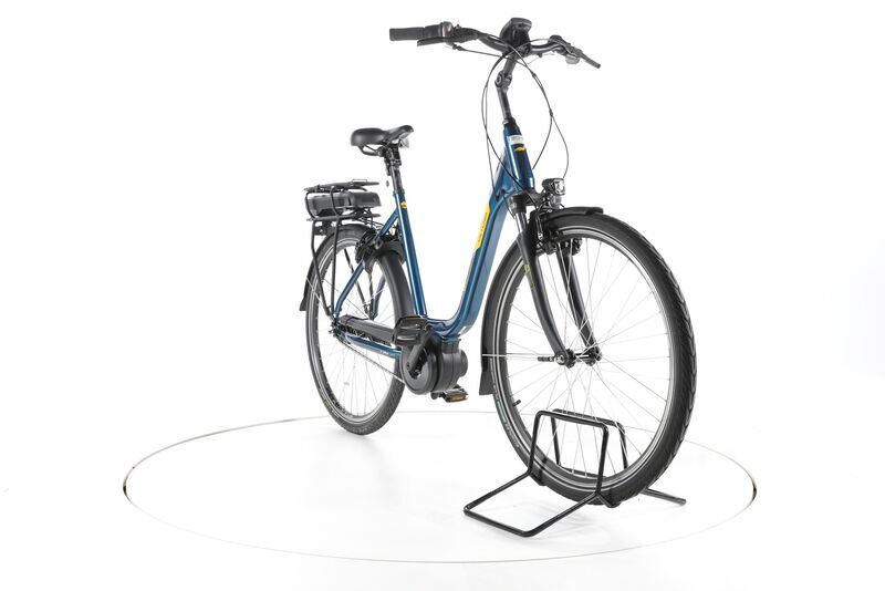 Victoria Cysalo 13 2022 | blue | 28" | 56 cm | 500-3000 km 2