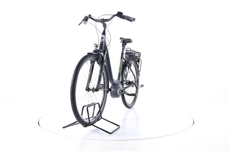 Victoria eTrekking 5.10 (2022) | Low Entry | black/green | 28" | 51 cm | 2000 - 3000 km 4