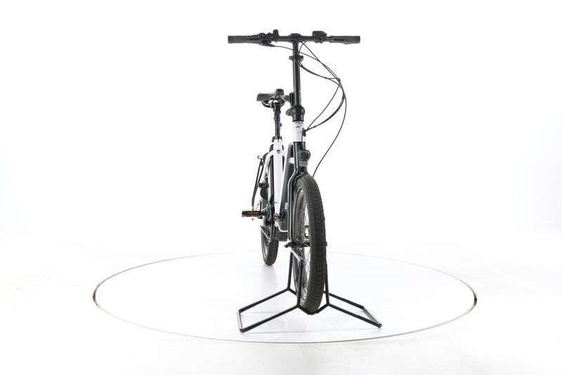 Victoria Scalyo 1 2022 | branco | 20" | 46 cm | < 500 km, image 4 of 5