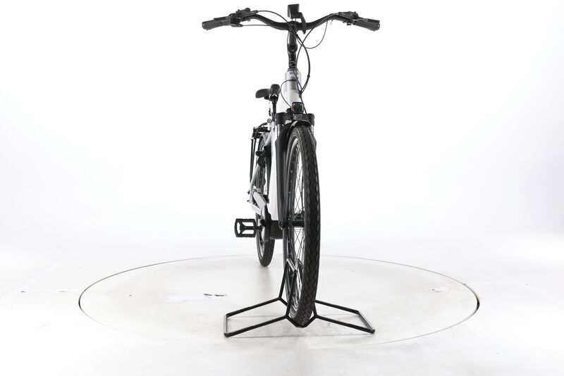 Victoria Tresalo 15 2023 | stříbrná | 28" | 52 cm | 500 - 3000 km, image 4 of 5