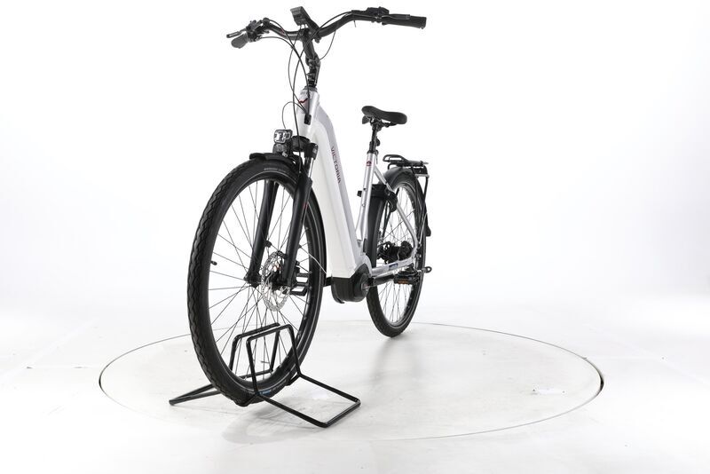 Victoria Tresalo 15 2023 | stříbrná | 28" | 52 cm | 500 - 3000 km, image 5 of 5