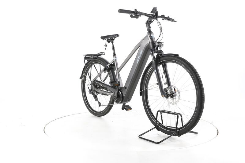 Victoria Tresalo 16 2024 | grau | 28" | 48 cm | 500 - 3000 km, image 2 of 4