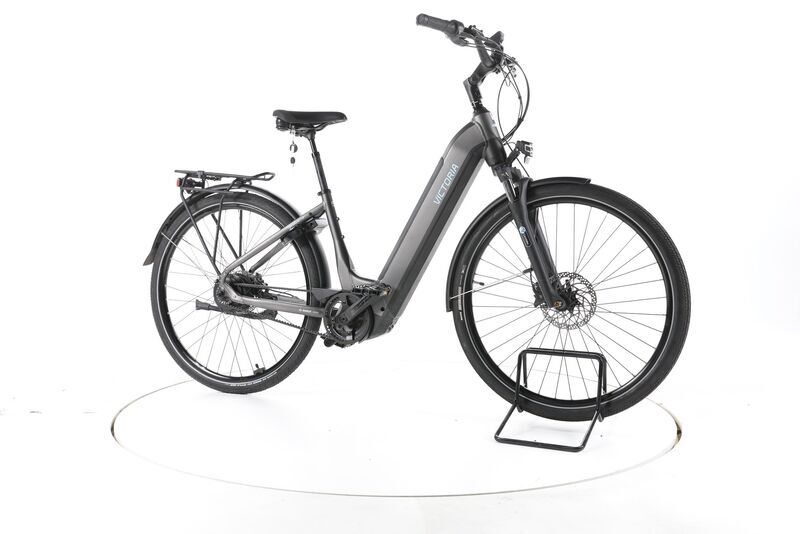 Victoria Tresalo 17 2023 | black | 28" | 44 cm | 500 - 3000 km, image 2 of 5