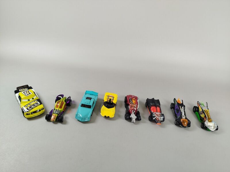 Vintage Hot Wheels Rennautos - Set von 8 Fahrzeuge | mehrfarbig 2