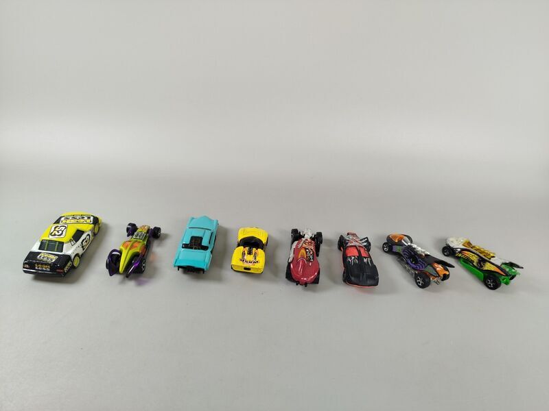 Vintage Hot Wheels Rennautos - Set von 8 Fahrzeuge | mehrfarbig 3