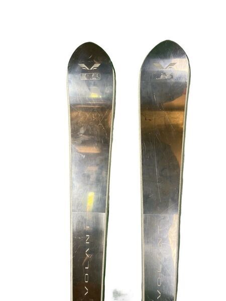 Volant Silver (2019/2020) | silber | 160 cm 1