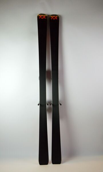 Völkl Deacon 74 Black (2019) | schwarz | 173 cm | 16 m | rMotion2 12.0 2