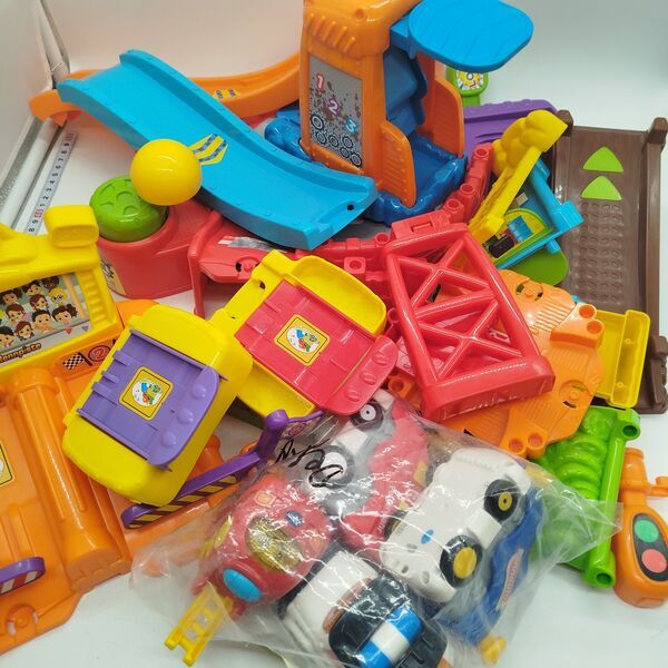 VTech Bundle Tut Tut Baby Flitzer Autos & Streckee | multicolored, image 1 of 2
