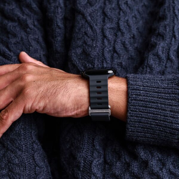 Wave Band for Apple Watch - Recycled Silicone Strap | Vonmahlen | Apple Watch 40/41/42 | navy blue, image 4 of 4