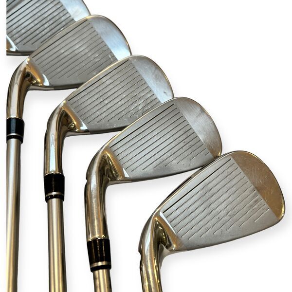 Wilson D9 Iron Set | Ladies | Rechtshand | 6-SW + GW 2