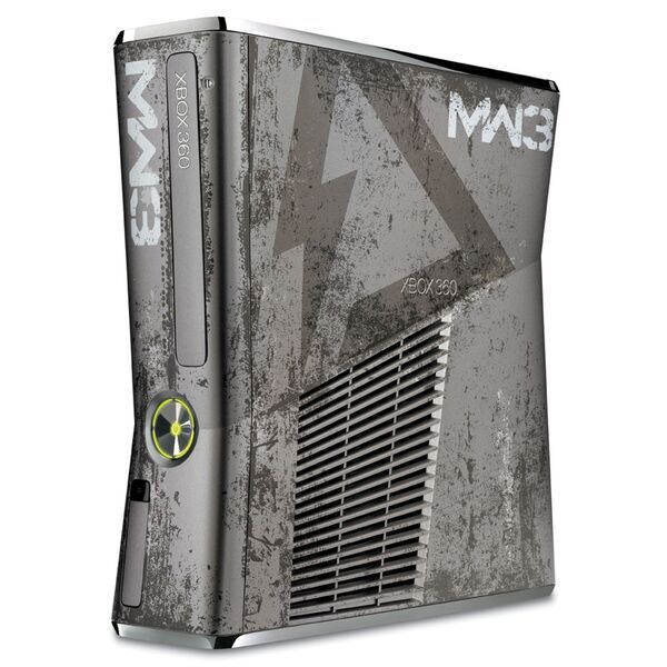 Xbox 360 Slim | 250 GB | Call of Duty: Modern Warfare 3 -versio | 1 ohjain, image 1 of 5