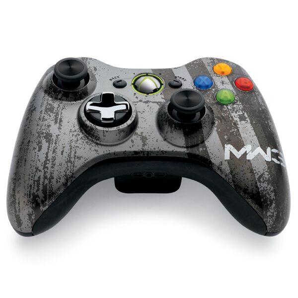 Xbox 360 Slim | 250 GB | Call of Duty: Modern Warfare 3 -versio | 1 ohjain, image 5 of 5
