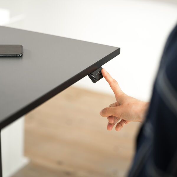 Yaasa Desk Basic 135 x 70 cm - Elektrisch höhenverstellbarer Schreibtisch | anthrazit 5