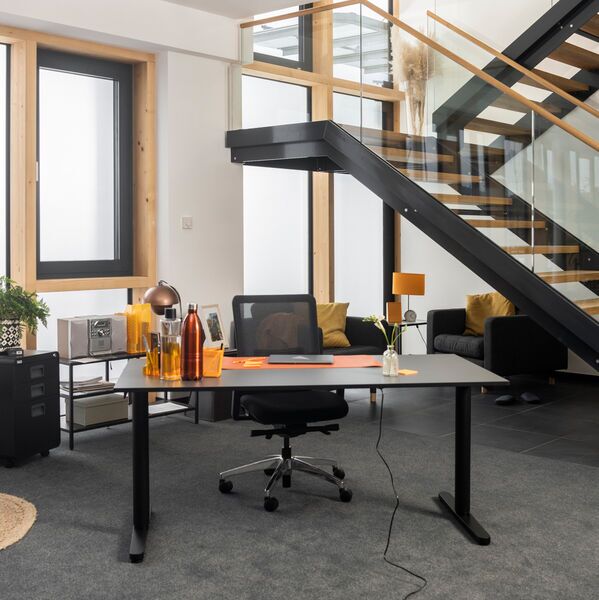 Yaasa Desk Essential 140 x 80 cm - Elektrisk højdejusterbart skrivebord | antracit 5