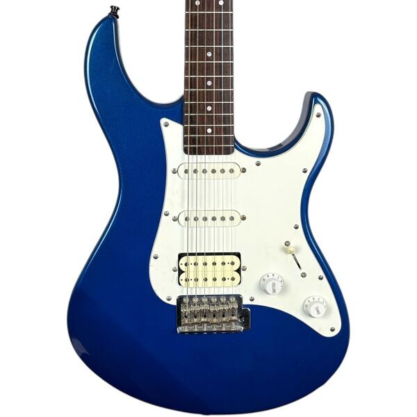 Yamaha Pacifica PAC-012 2017 - Dark Blue Metallic | blue metallic, image 1 of 5