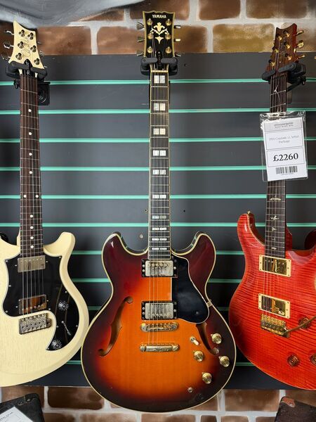 Yamaha SA2000S Sunburst 1979 Semi-Hollow Electric Guitar | sunburst, image 2 of 5