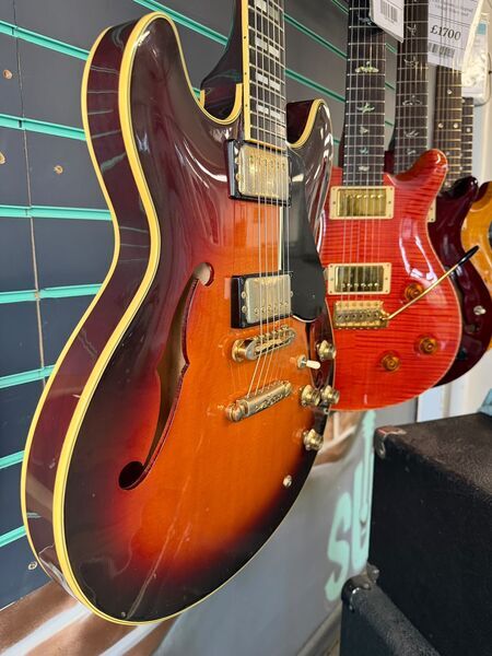 Yamaha SA2000S Sunburst 1979 Semi-Hollow Electric Guitar | sunburst, image 3 of 5