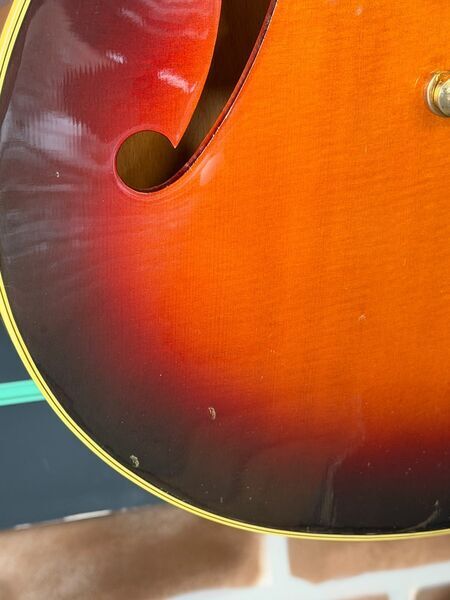 Yamaha SA2000S Sunburst 1979 Semi-Hollow Electric Guitar | sunburst, image 4 of 5