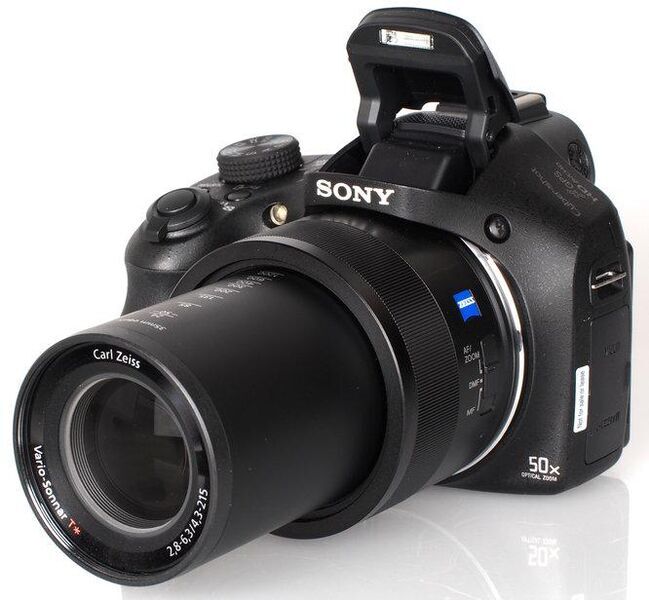 Sony Cyber-shot DSC-HX400V | 20.4 MP
