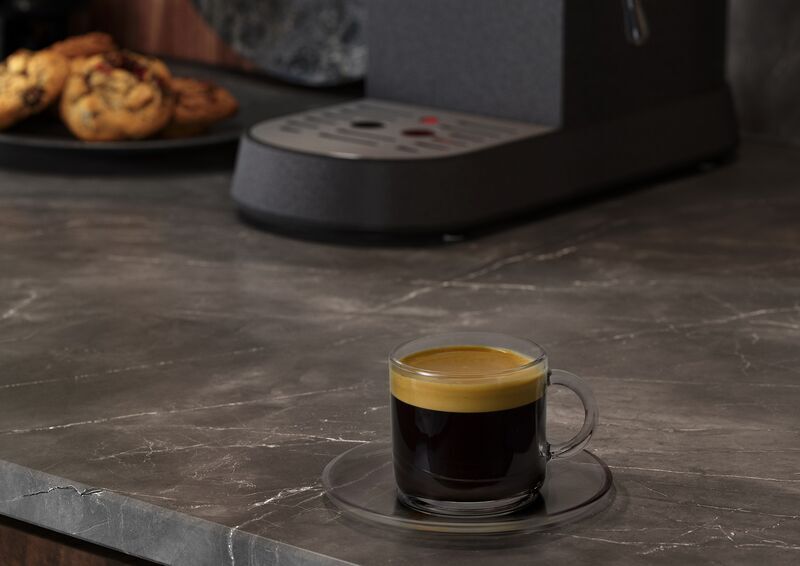 AEG EC6-1-6BST Gourmet 6 Espresso portafilter coffee maker | Black Pearl 4