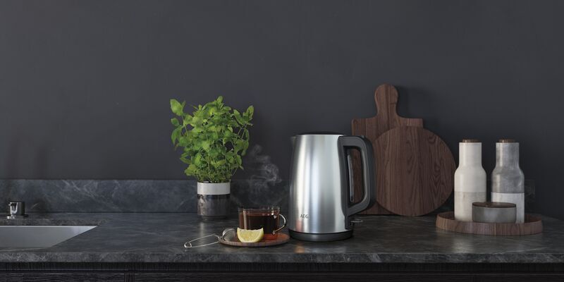 AEG K3-1-3ST Deli 3 Electric kettle | silver 5