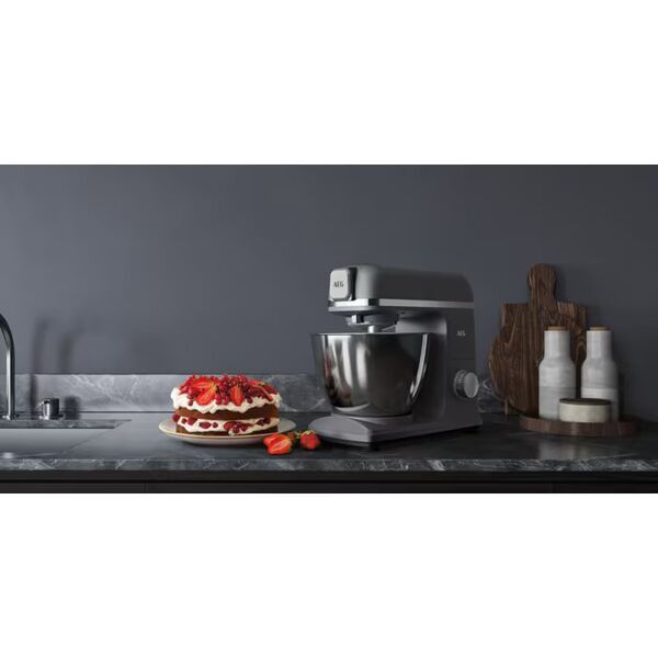 AEG KM5-1-4BPT Deli 5 Food processor | 1200W | 5L bowl | 6 speeds | turbo | Black Pearl 5