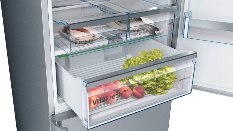 Bosch Serie 6 Refrigerator/freezer combination | silver, image 3 of 5