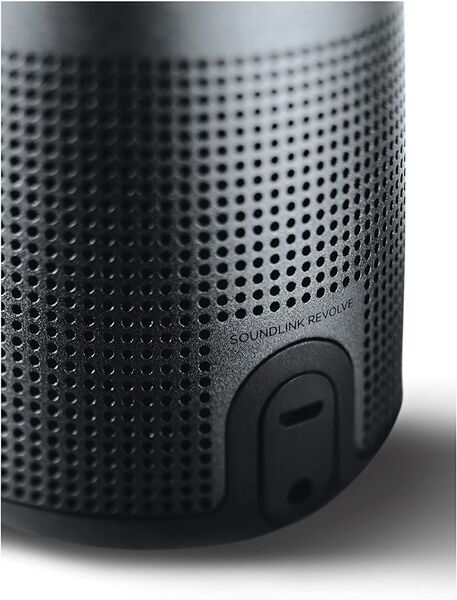 Bose SoundLink Revolve | musta 2