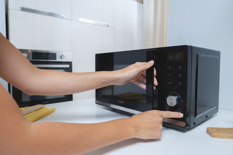 Candy CMGA23TNDB Microwave with grill | black 2