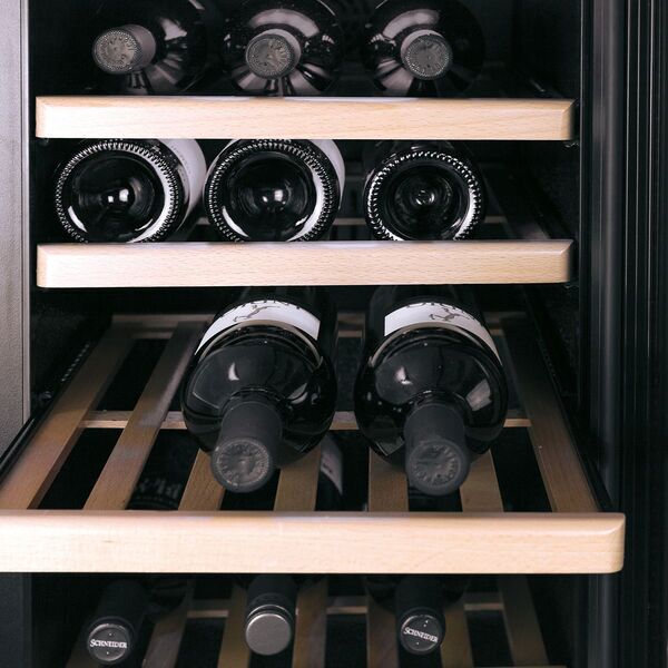 Caso WineSafe 43 Wine refrigerator | silver/black 3