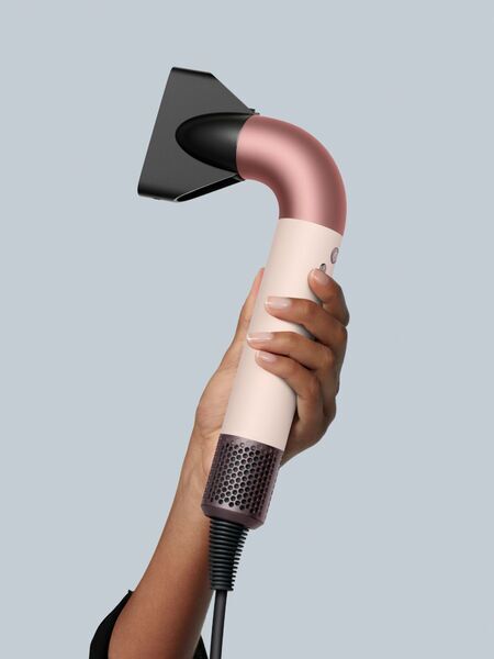 Dyson Supersonic r™ Straight + Wavy Haartrockner | Ceramic Pink/Roségold, image 3 of 4