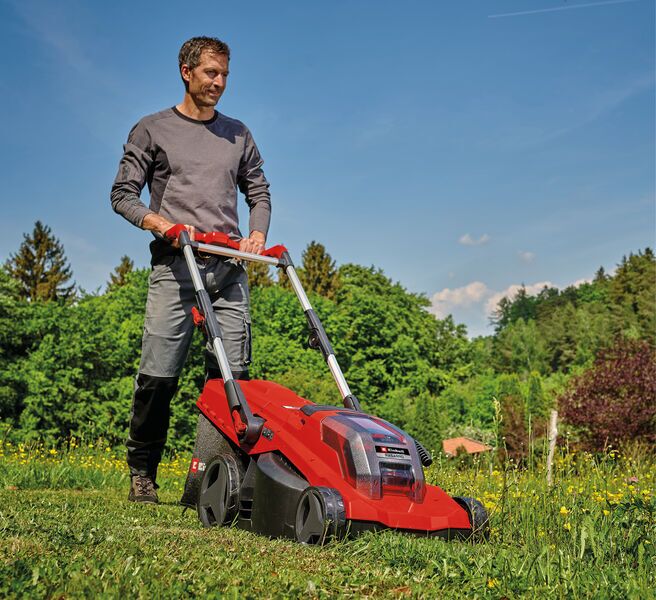 Einhell RASARRO 36/40 (2 x 4.0 Ah) Battery Lawn mower | red/black, image 4 of 5