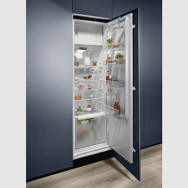 Electrolux EFD6DE18S Serie 600 built-in refrigerator | 24-month manufacturer's warranty | white, image 2 of 5