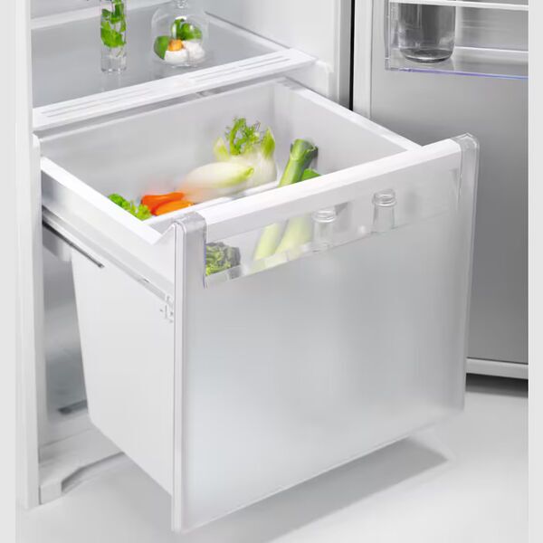 Electrolux EFD6DE18S Serie 600 built-in refrigerator | 24-month manufacturer's warranty | white, image 4 of 5