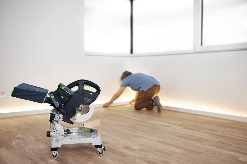 Festool SYMC 70 EB-Basic SYMMETRIC Akku-Leistensäge ohne Akku | schwarz/blau, image 5 of 5