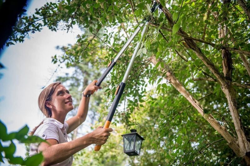 Fiskars L86 SmartFit Ohitus-teleskooppinen oksasakset (1013564) | oranssi 2