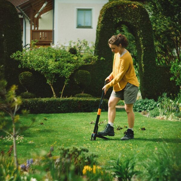 Fiskars Xact rikkaruohonpoistaja (1077305) | musta/oranssi 2