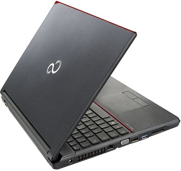 Fujitsu Lifebook E554 | i3-4000M | 15.6" | 4 GB | 128 GB SSD | WXGA | FP | Win 10 Pro | DE 2