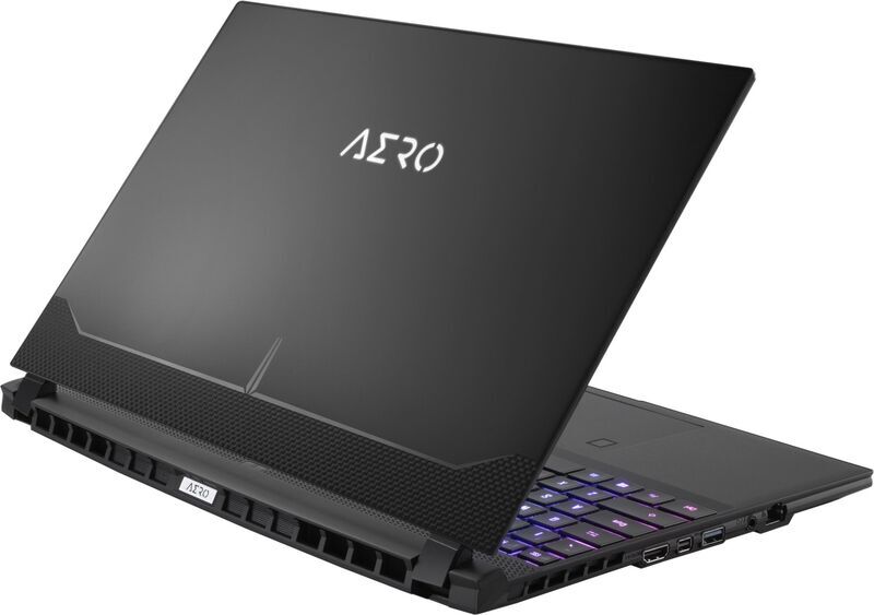 Gigabyte Aero 15 OLED XD | i7-11800H | 15.6" | 32 GB | 1 TB SSD | Podświetlenie klawiatury | RTX 3070 | Win 11 Pro | US 4