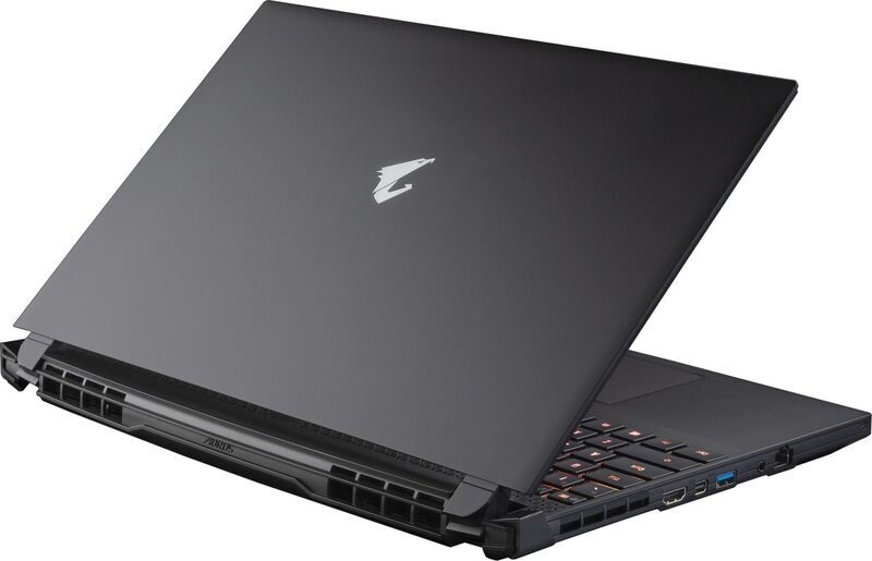 Gigabyte Aorus 15G XC | i7-10870H | 15.6" | 32 GB | 512 GB SSD | FHD | Podświetlenie klawiatury | RTX 3070 | Win 11 Home | US 4