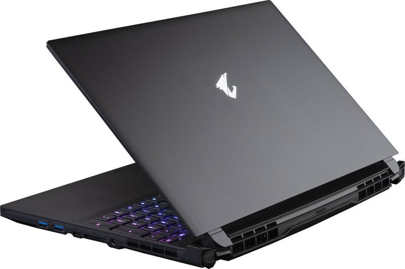 Gigabyte Aorus 15G XC | i7-10870H | 15.6" | 32 GB | 512 GB SSD | FHD | Podświetlenie klawiatury | RTX 3070 | Win 11 Home | US 5